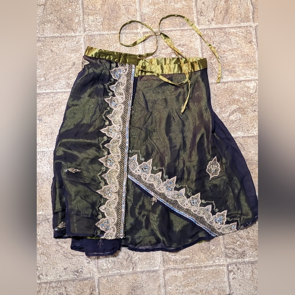 Wrap Around Skirt - Picture 3 of 7